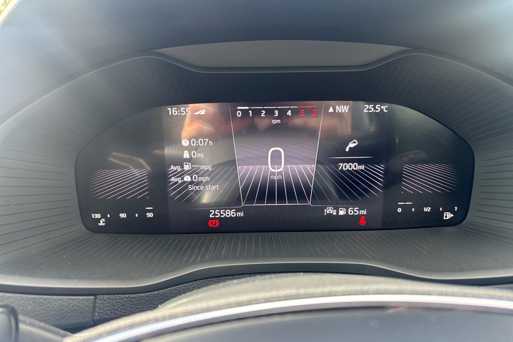 Skoda Karoq Se Drive Grey #35