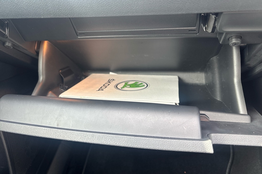 Skoda Karoq Se Drive Grey #30