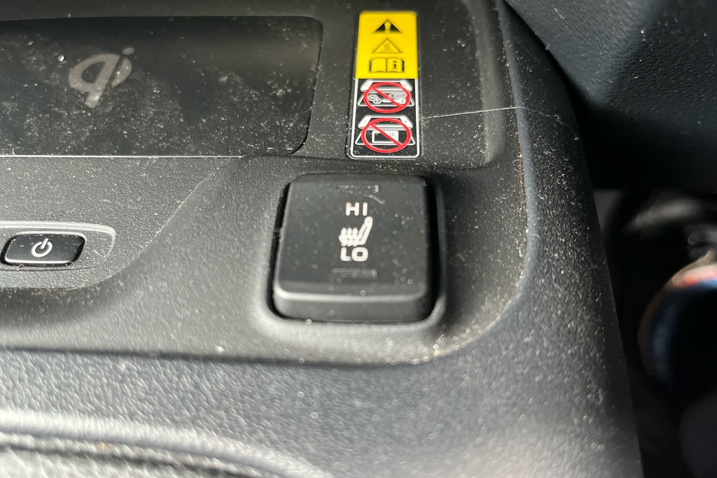 Suzuki Swace 1.8 Motion White #24