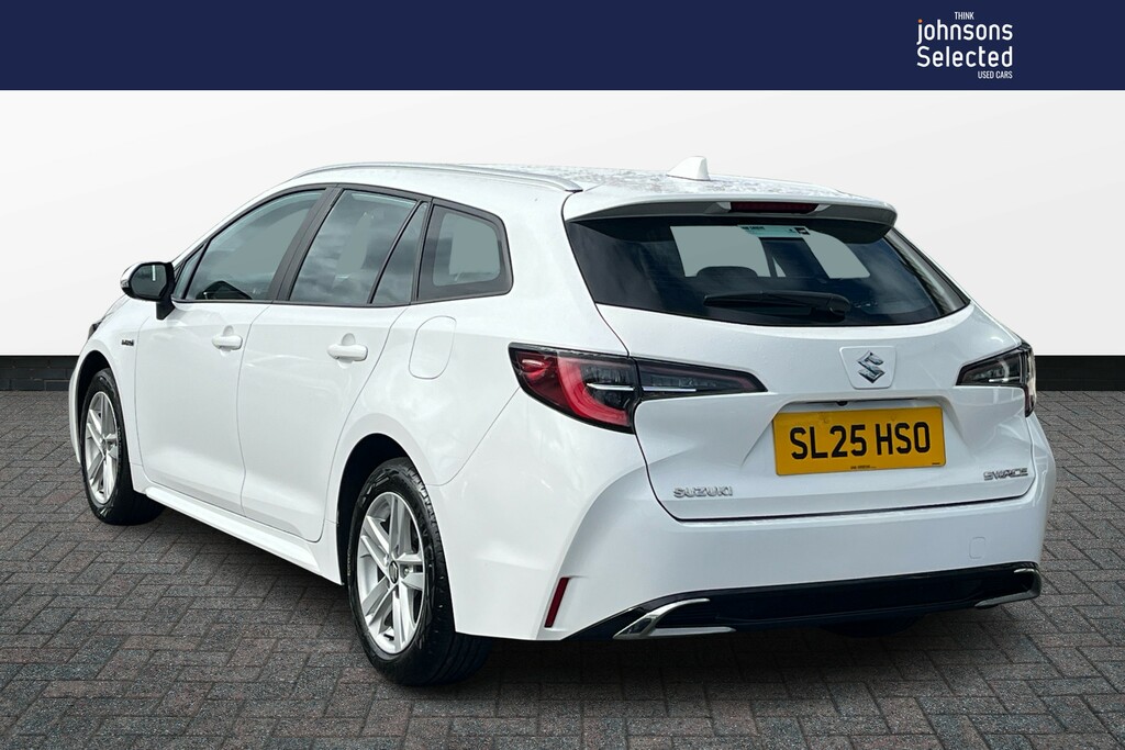 Suzuki Swace 1.8 Hybrid Motion Cvt White #2