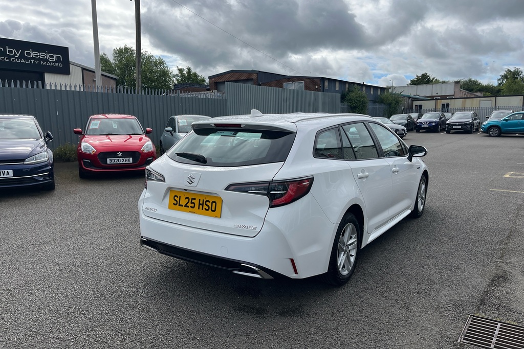 Suzuki Swace 1.8 Hybrid Ultra  #37
