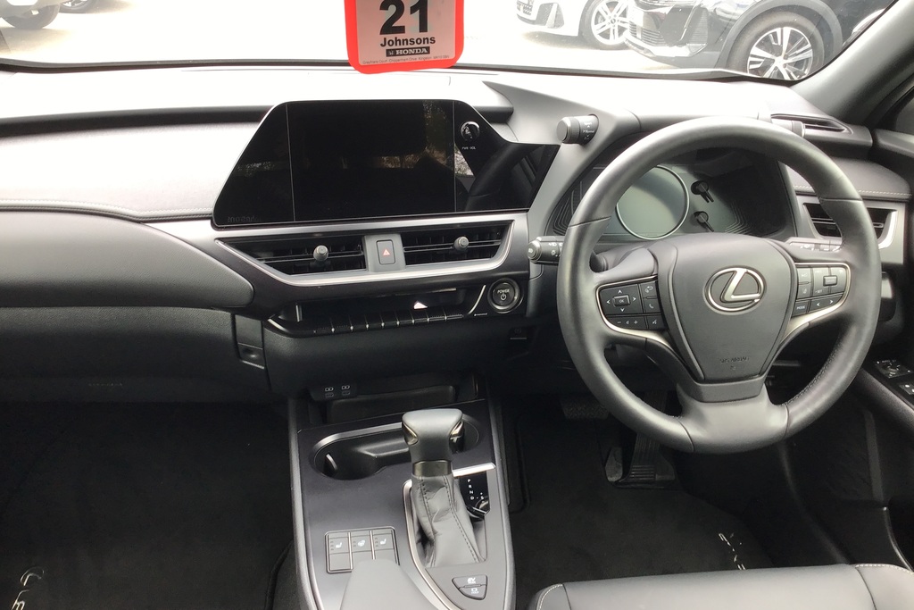 Lexus UX 250H 2.0 F-sport Design Cvt Silver #3