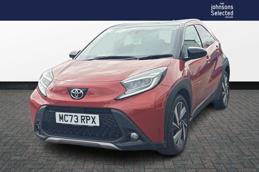 Toyota Aygo X 1.0 Vvt-i Exclusive Red #4