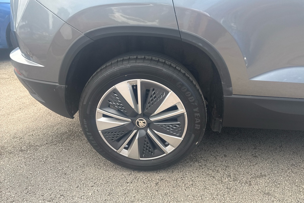 Skoda Karoq 1.5 Tsi Se Drive Grey #5