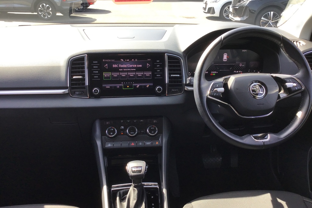 Skoda Karoq 1.5 Tsi Se Drive Dsg DC73JXZ Black #3