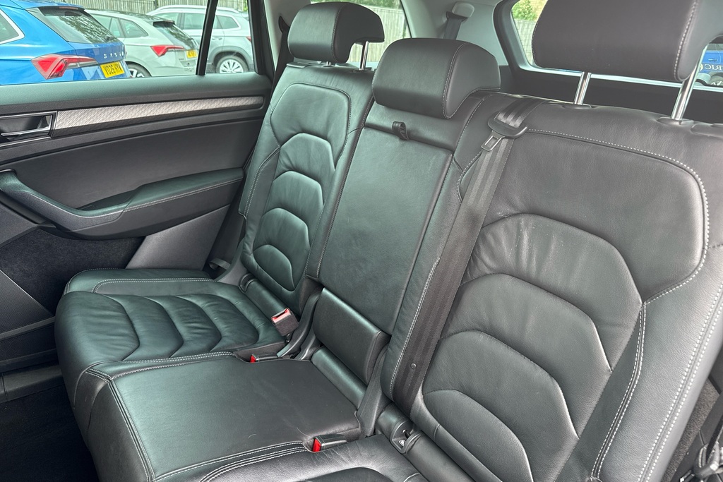 Skoda Kodiaq Se Black #8