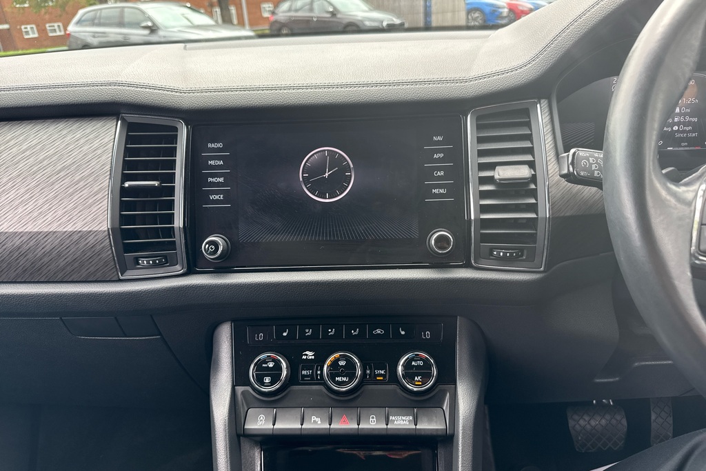 Skoda Kodiaq Se Black #11