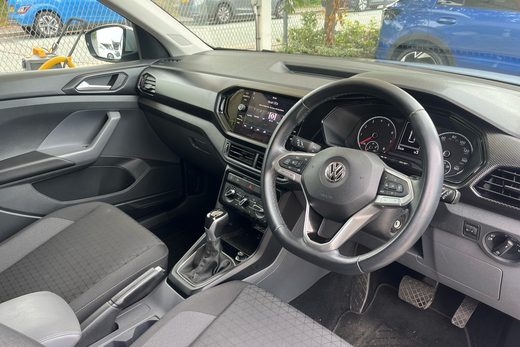 Volkswagen T-Cross 1.0 Tsi 115 Se Dsg Silver #6