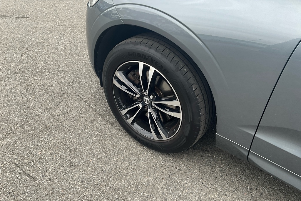 Volvo XC60 Xc60 R-design D4 Awd Silver #24