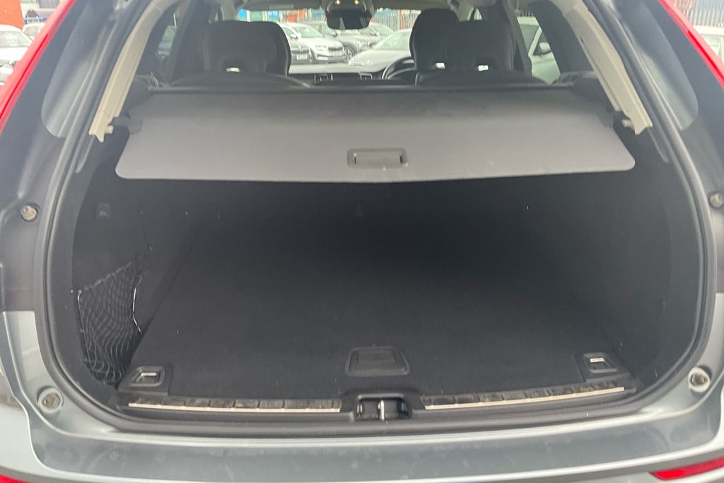 Volvo XC60 Xc60 R-design D4 Awd Silver #34