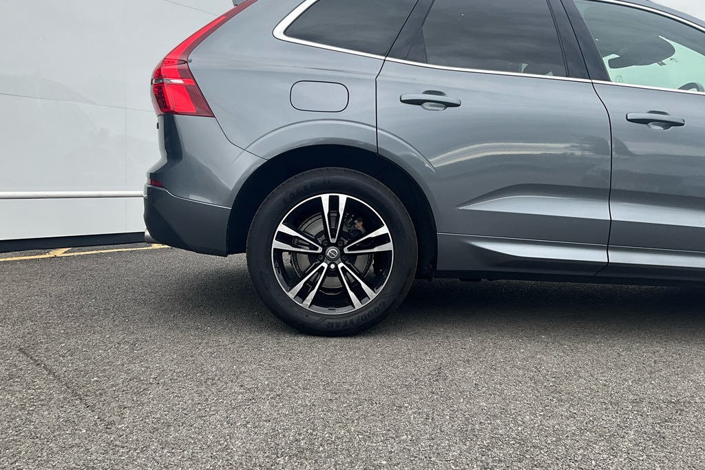 Volvo XC60 2.0 T4 190 Edition Geartronic Grey #5