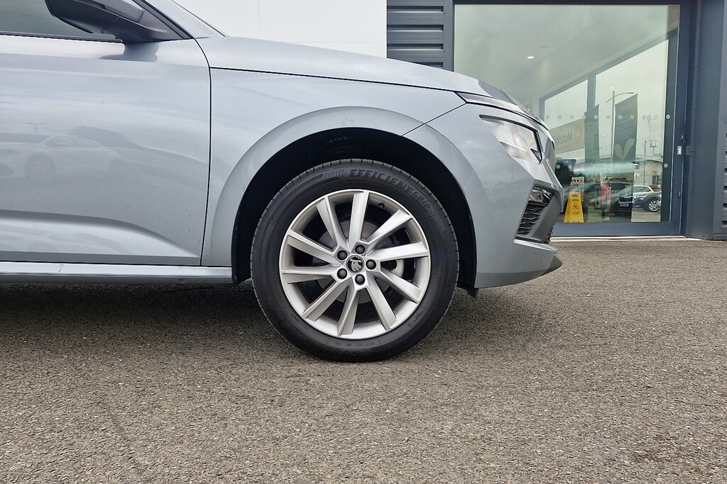 Skoda Kamiq 1.0 Tsi Se Edition DK26ZHH Silver #5