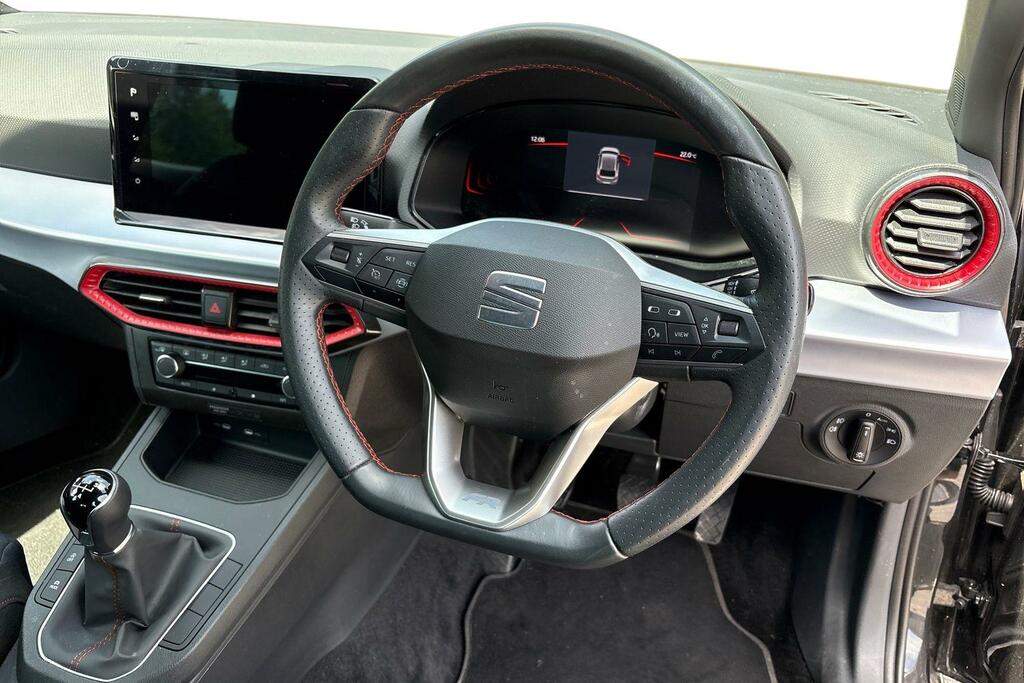 Seat Ibiza 1.0 Tsi 95 Fr PN24URE Black #2