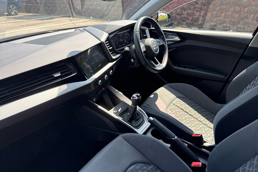 Audi A1 25 Tfsi Sport MW23OFC Grey #2