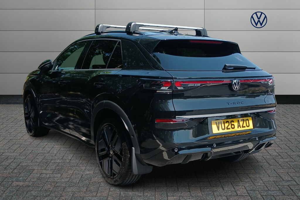 Volkswagen T-Roc 1.5 Etsi 150 R-line Dsg VU26AZO Black #3