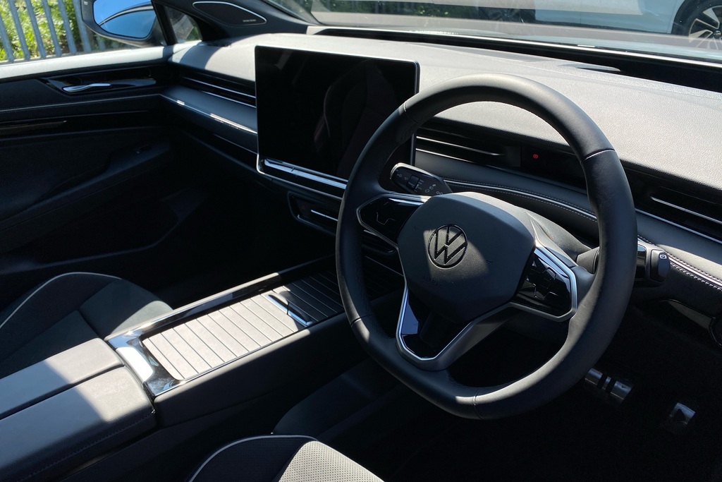 Volkswagen ID.7 210Kw Match Pro S Plus 86Kwh Black #6