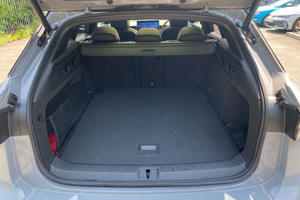 Volkswagen ID.7 210Kw Match Pro S Plus 86Kwh Grey #12