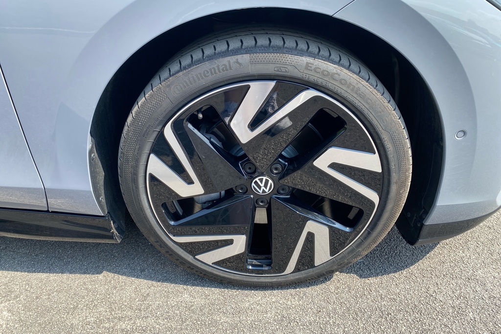 Volkswagen ID.7 210Kw Match Pro S Plus 86Kwh Grey #25
