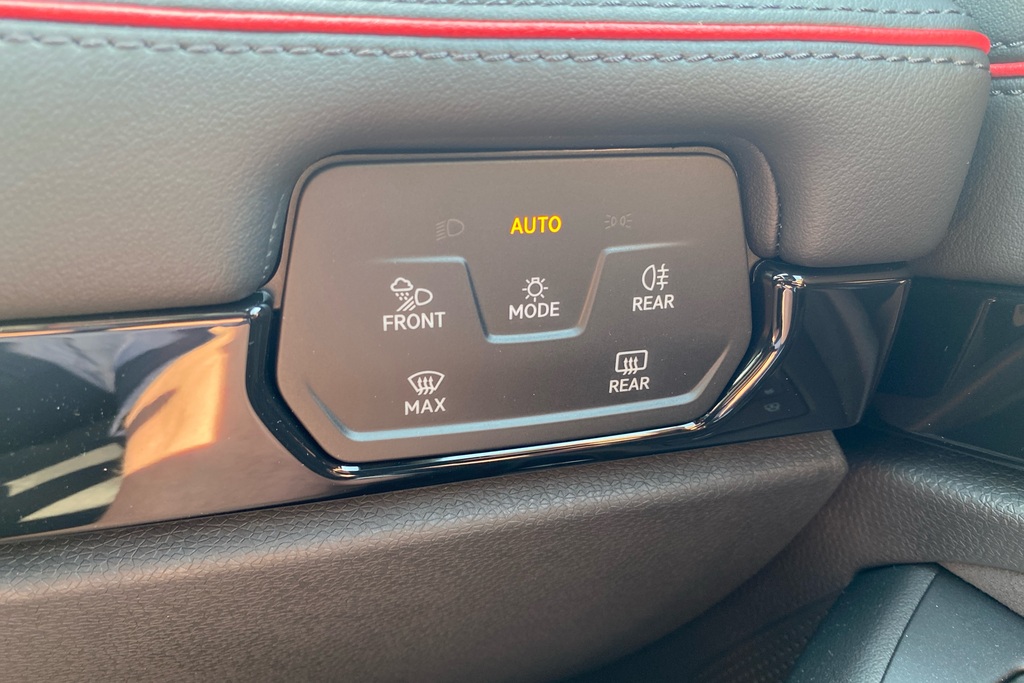 Volkswagen ID.7 210Kw Match Pro S Plus 86Kwh Grey #29