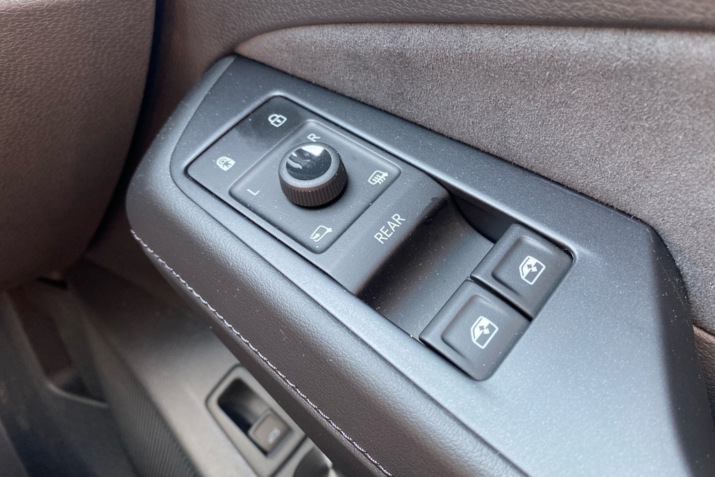 Volkswagen ID.7 210Kw Match Pro S Plus 86Kwh Grey #28