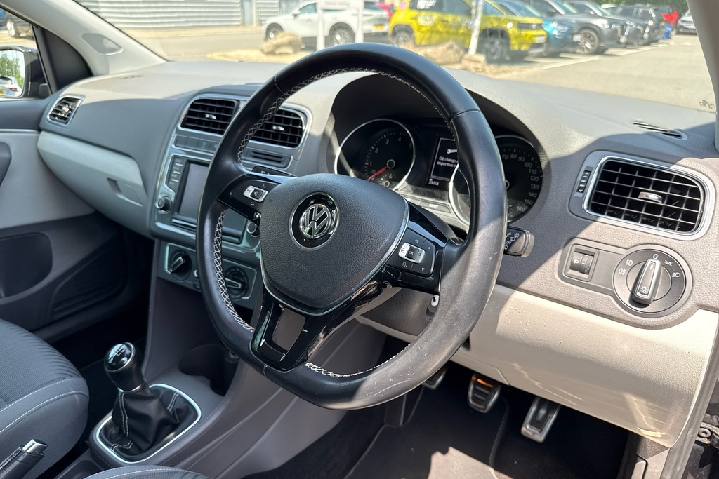 Volkswagen Polo Bluemotion Tech Se Blue #24