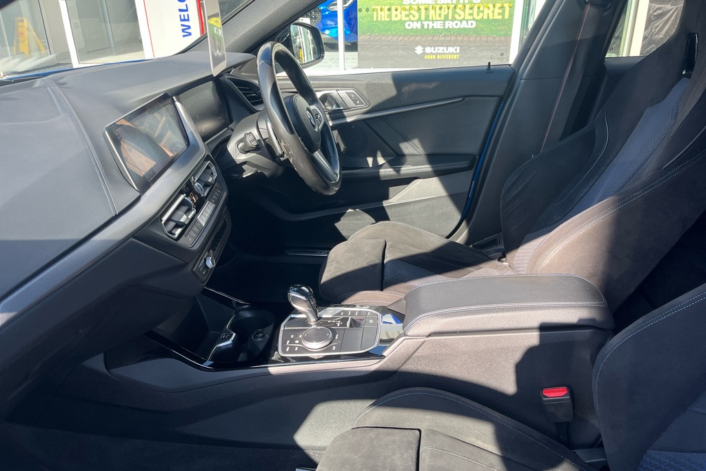 BMW 1 Series M135i Xdrive Step ML20DLV Blue #6