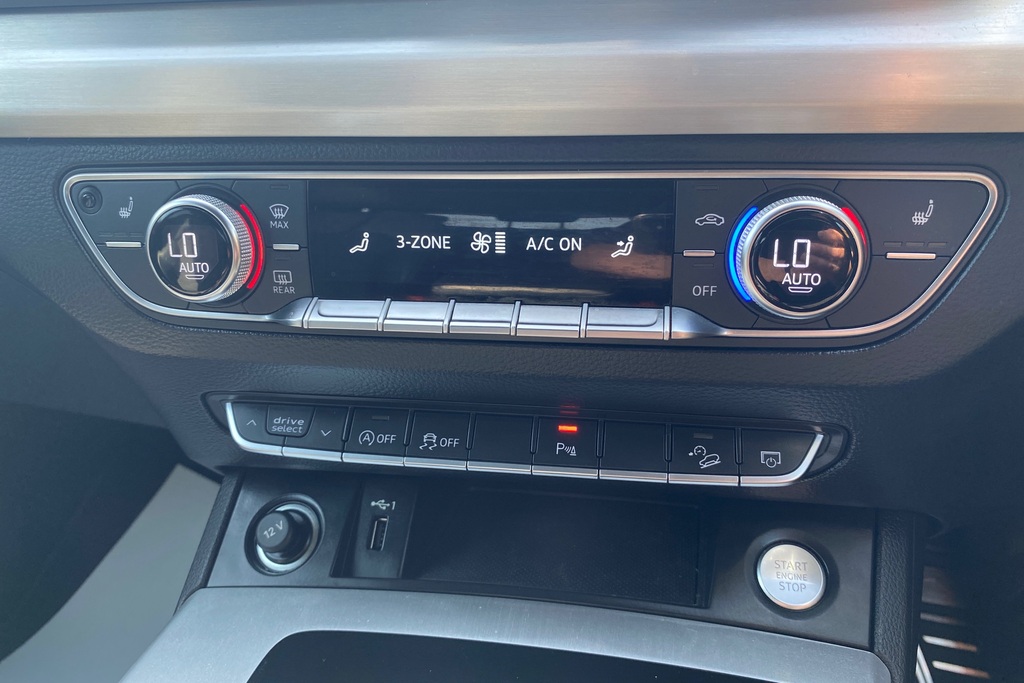Audi Q5 2L S Line Blue #23
