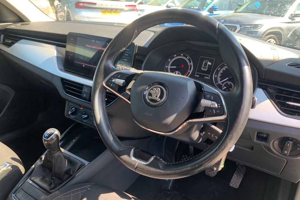 Skoda Kamiq 1.0 Tsi 95 Se Drive Grey #6