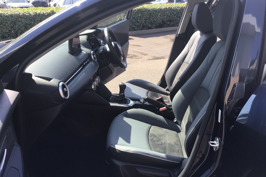 Mazda 2 1.5 E-skyactiv G Mhev Gt Sport Silver #6
