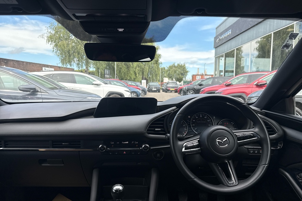 Mazda 3 2.0 E-skyactiv G Mhev Se-l Lux Red #3