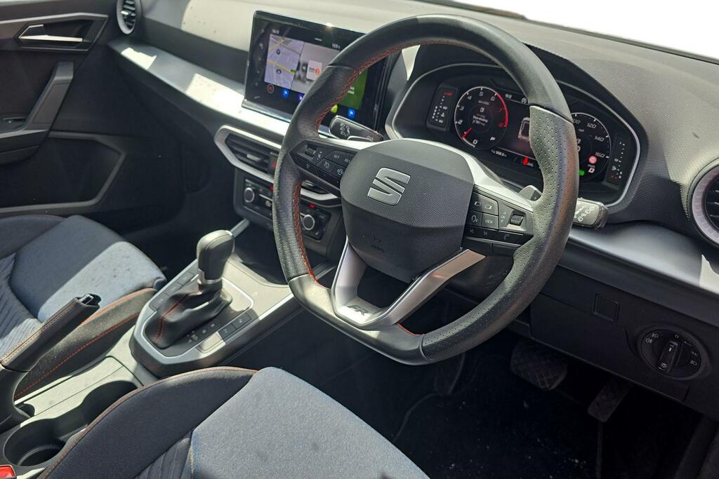 Seat Arona 1.0 Tsi 115 Fr Black Edition Dsg  #6