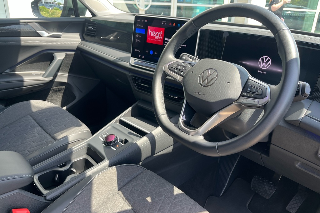 Volkswagen Tiguan Elegance Silver #32