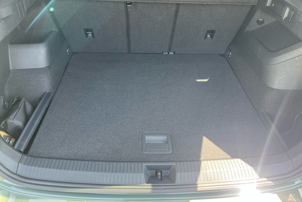 Volkswagen Tiguan Elegance Silver #12