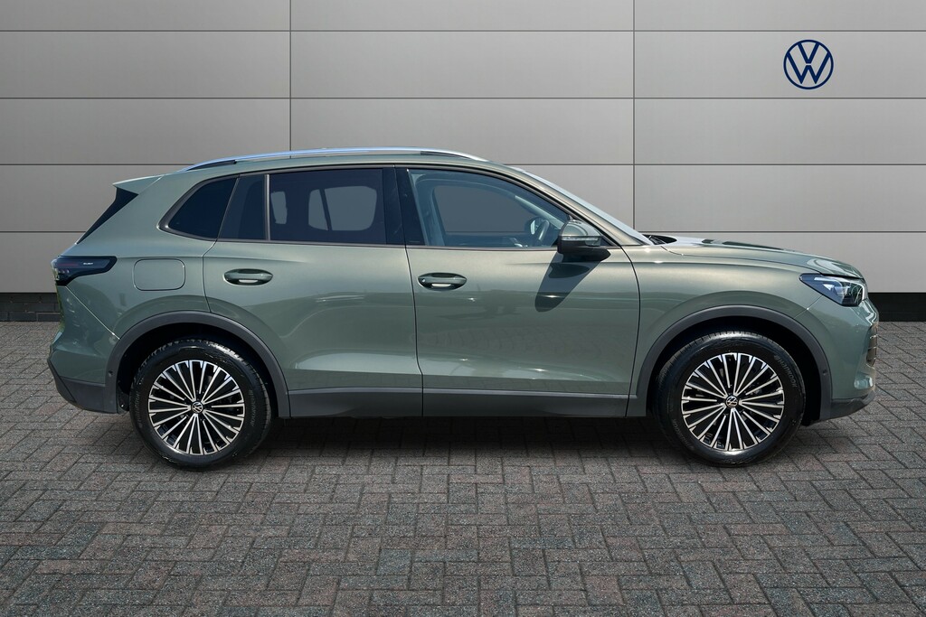 Volkswagen Tiguan 1.5 Etsi Match Dsg Green #4