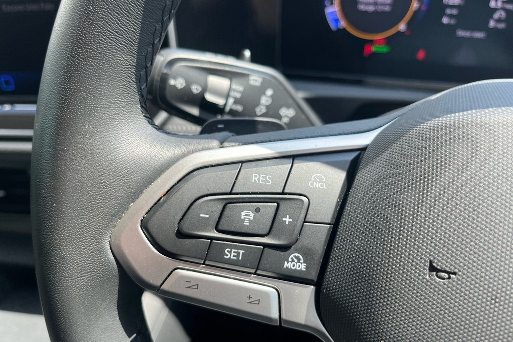 Volkswagen Tiguan Elegance Silver #54