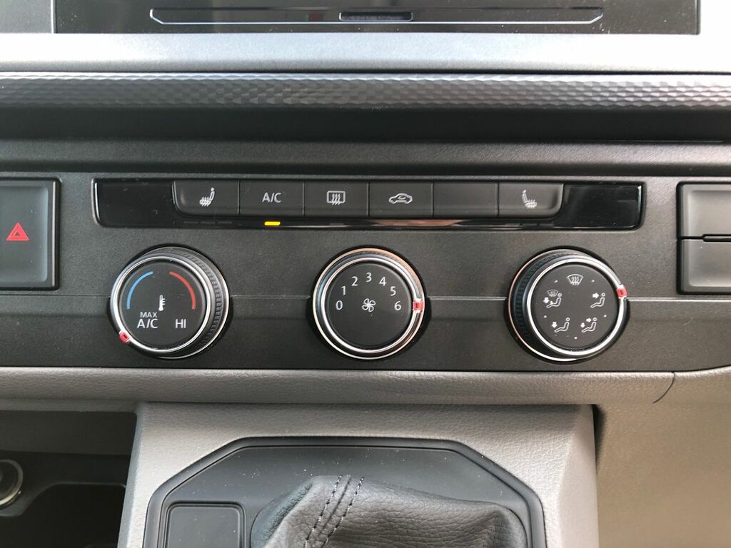 Volkswagen Transporter T30 Panel Van Highline Lwb 110 Ps 2.0 Tdi 5Sp Bar Grey #20