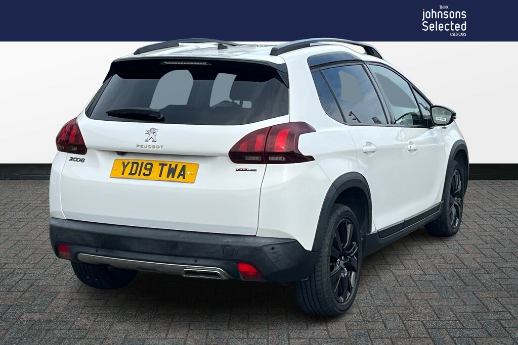 Peugeot 2008 1.2 Puretech 130 Gt Line White #5