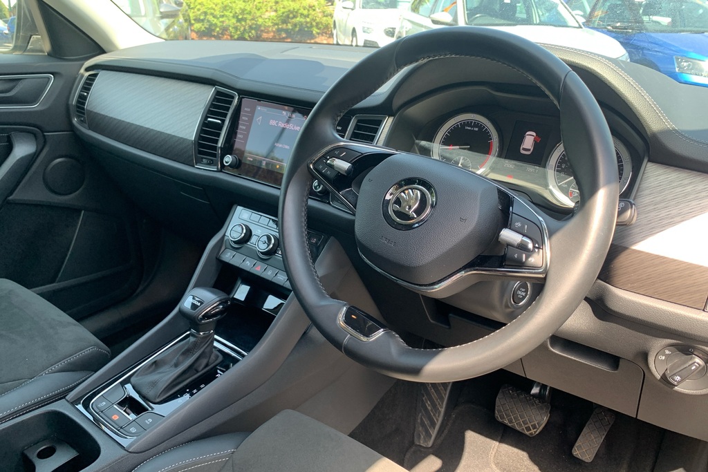 Skoda Kodiaq 1.5 Tsi Se L Dsg 7 Seat Grey #6