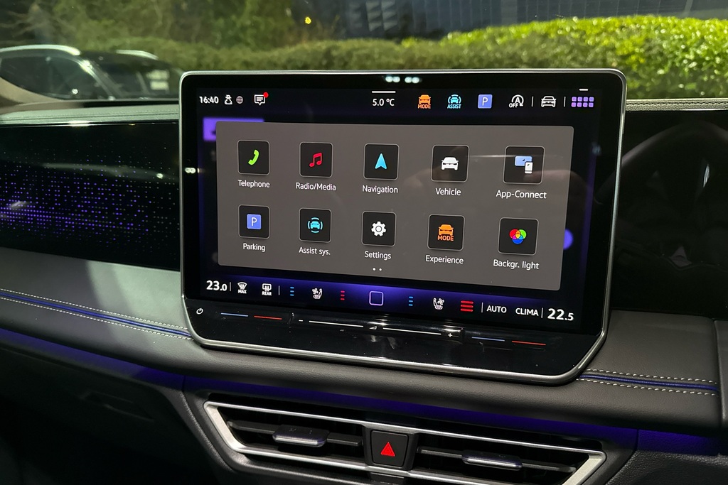 Volkswagen Tiguan Suv Grey #29