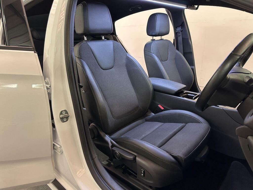 Vauxhall Insignia Elite Nav Td 4X4 4Wd White #18