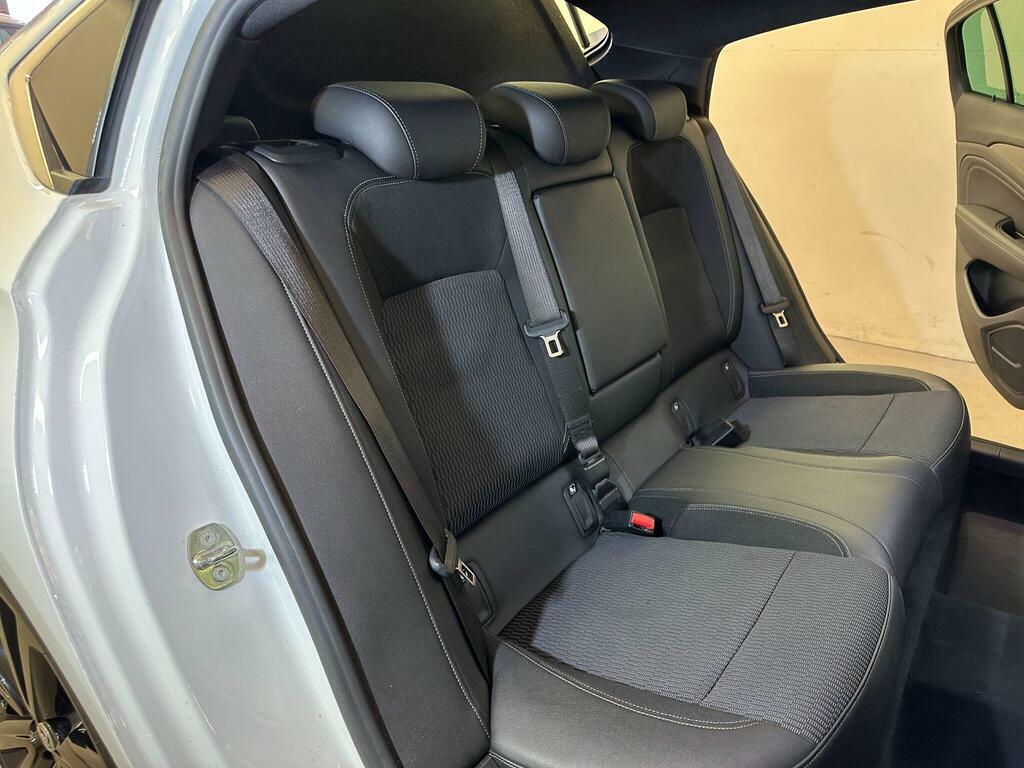 Vauxhall Insignia Elite Nav Td 4X4 4Wd White #19