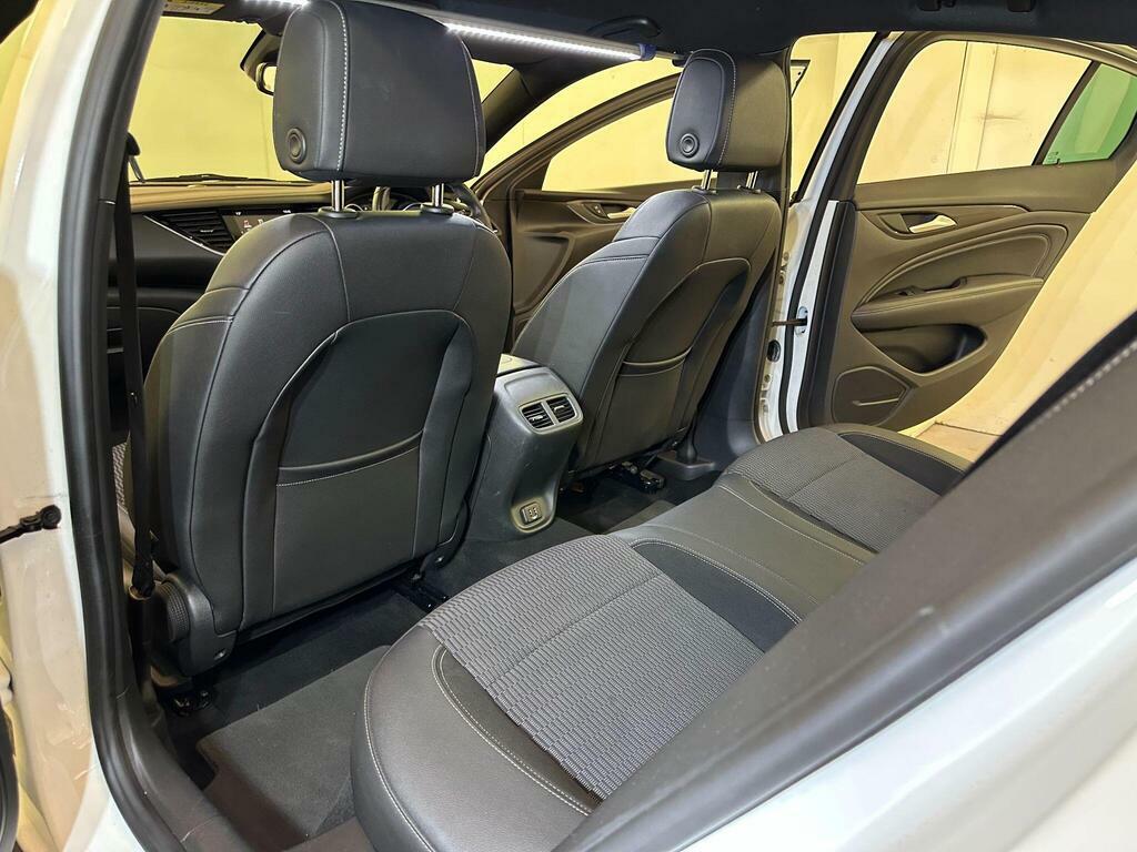 Vauxhall Insignia Elite Nav Td 4X4 4Wd White #22