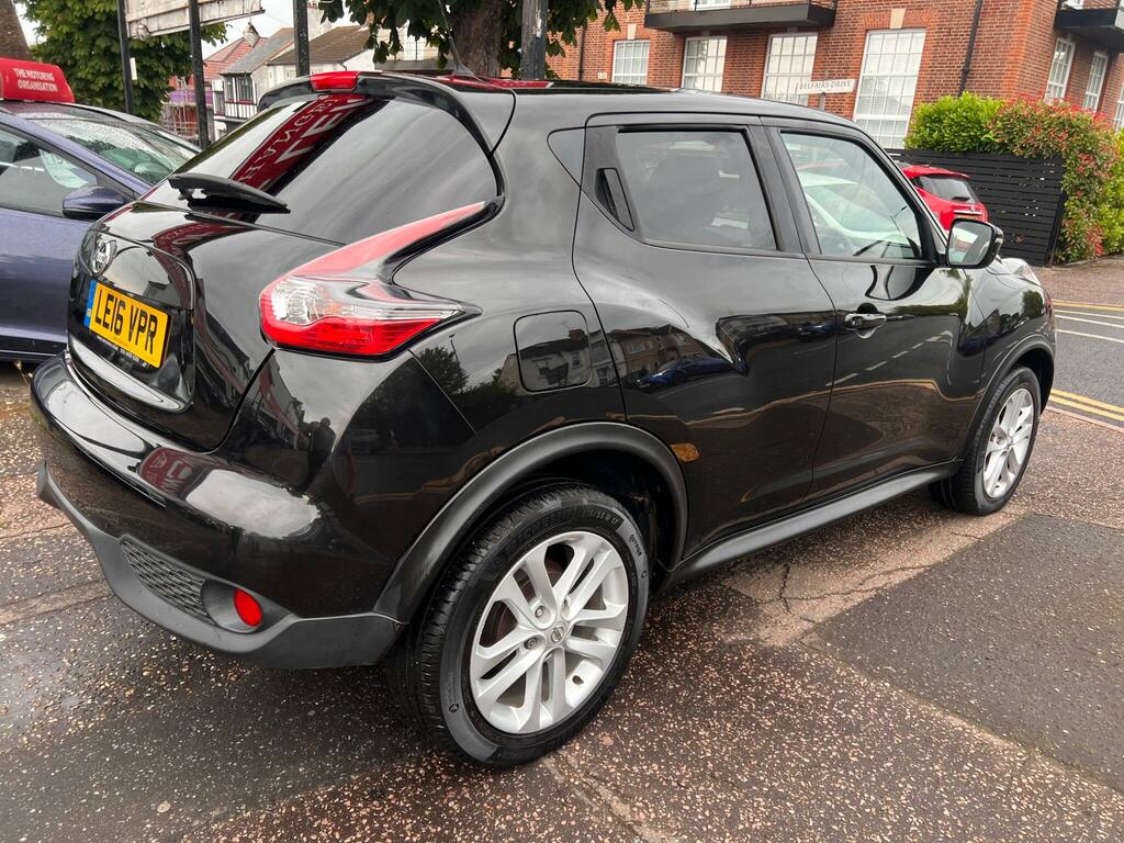 Nissan Juke Dig-t Tekna Suv Yellow #8
