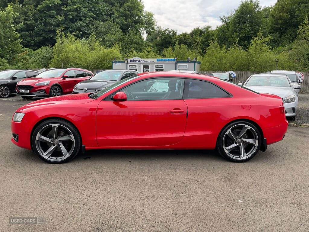 Audi A5 2.0 Tdi Se Start Stop Red #4