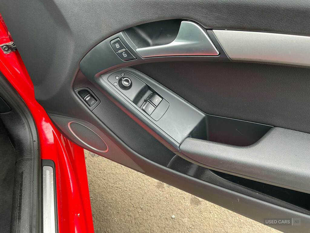 Audi A5 2.0 Tdi S Line Special Edition Euro 5 Ss Black #20