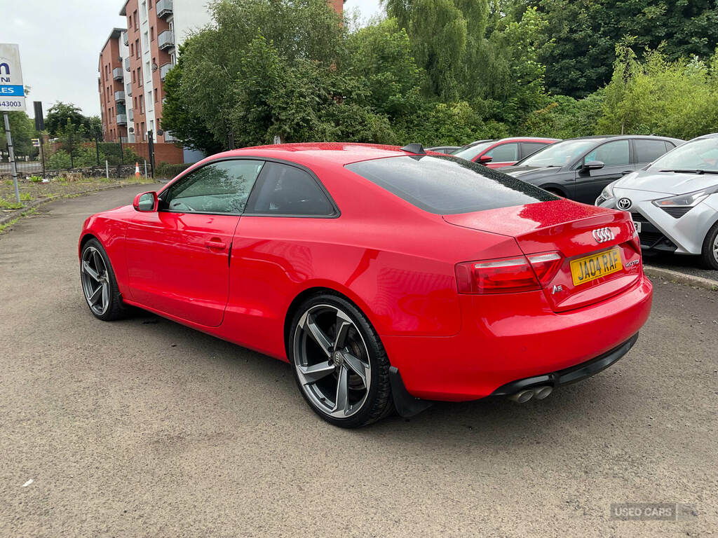 Audi A5 2.0 Tdi Se Start Stop Red #5
