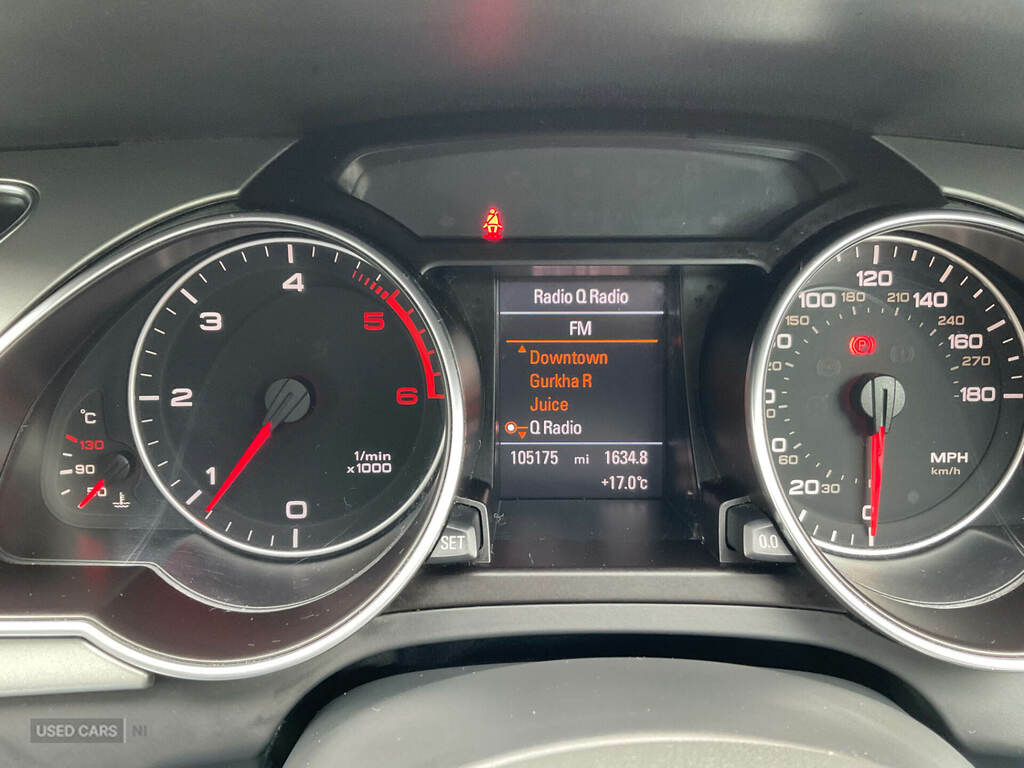 Audi A5 2.0 Tdi S Line Special Edition Euro 5 Ss Black #21