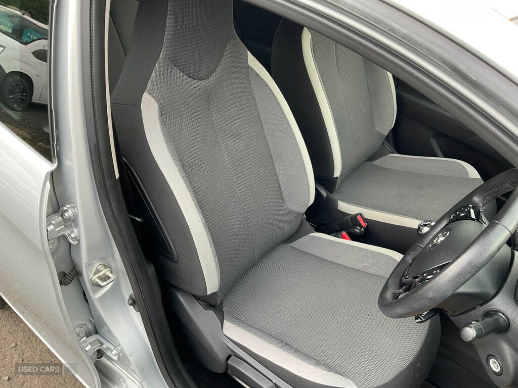 Toyota Aygo Red #14
