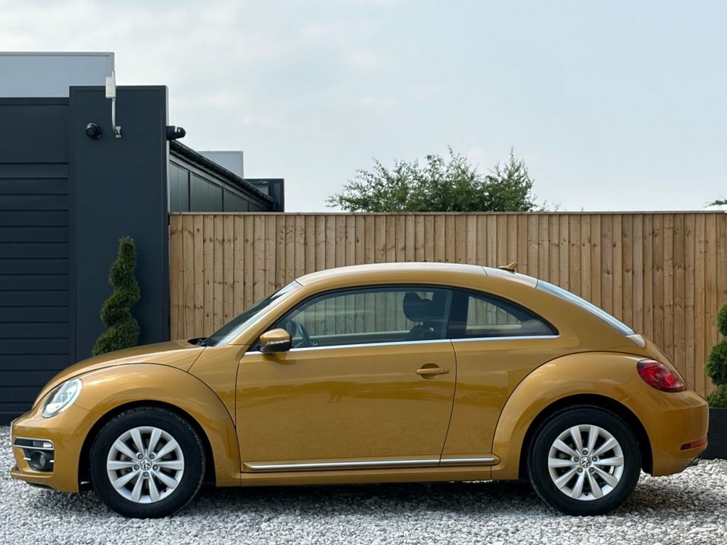 Volkswagen Beetle 1.2L Design Yellow #4