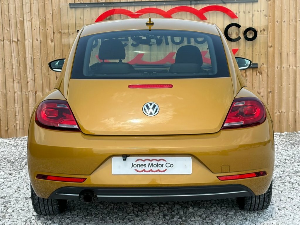 Volkswagen Beetle 1.2L Design Yellow #5